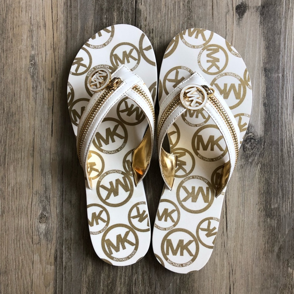 *SoldOnMercari*Michael Kors Stockton Flip Flops